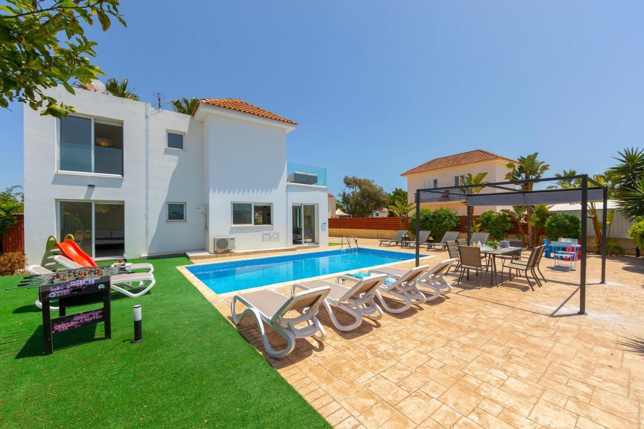 Ayia Napa Marina Vibes Villa Bagian luar foto
