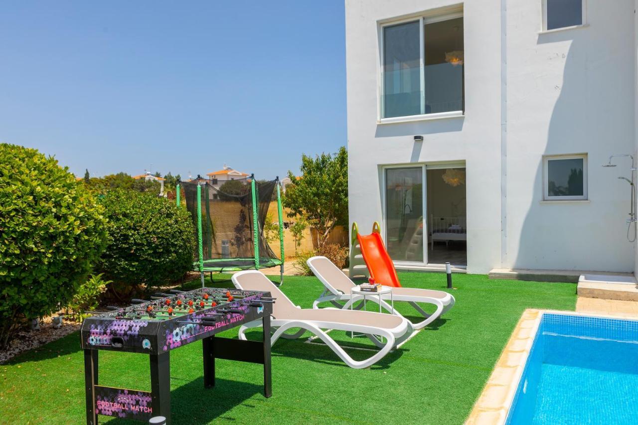 Ayia Napa Marina Vibes Villa Bagian luar foto