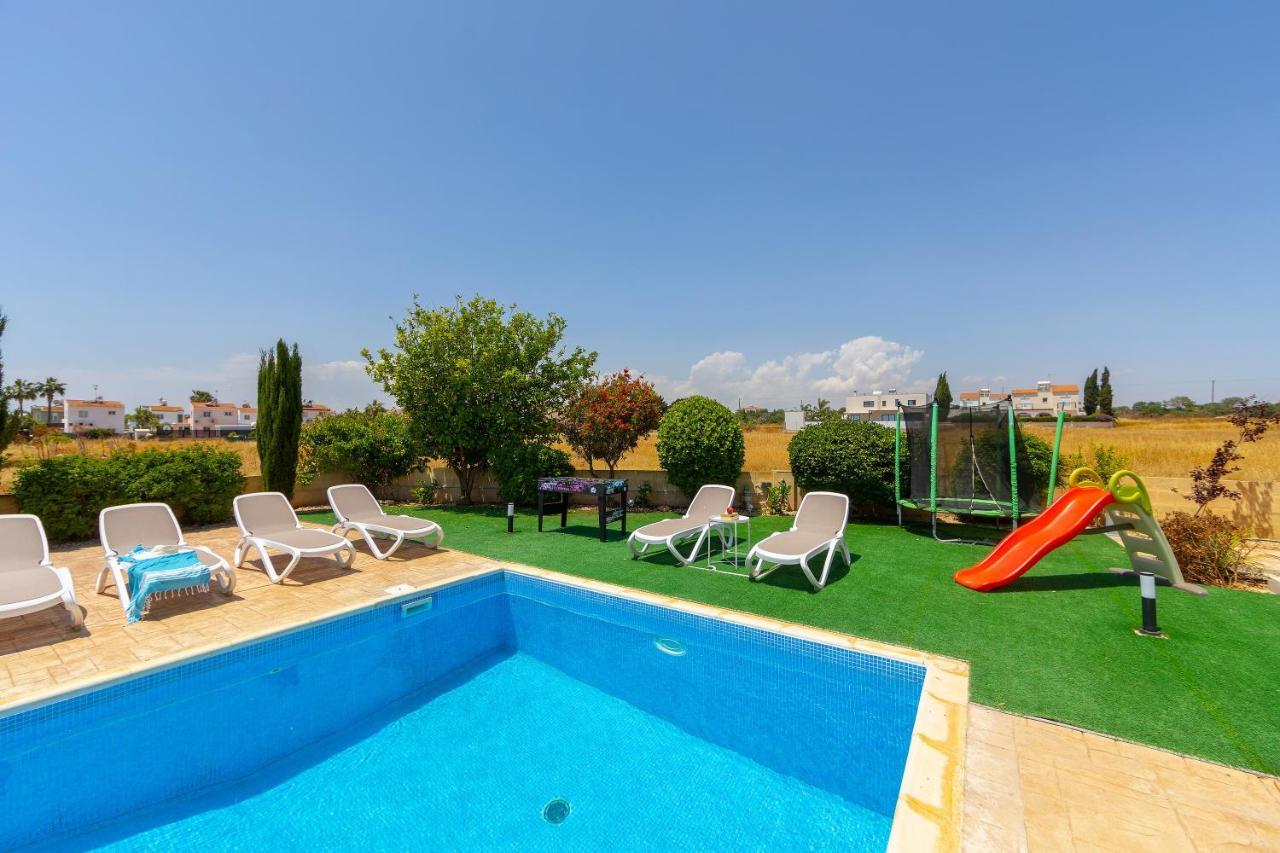 Ayia Napa Marina Vibes Villa Bagian luar foto