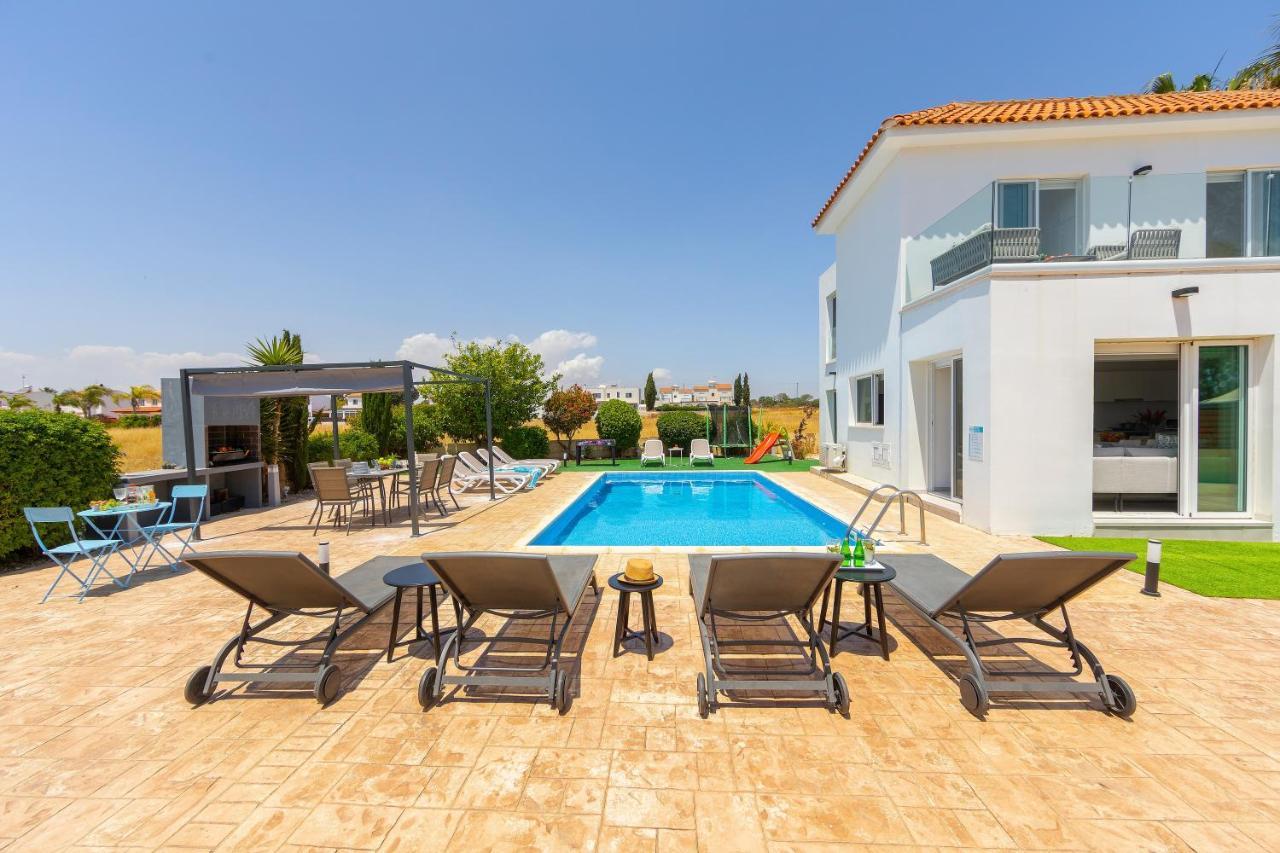 Ayia Napa Marina Vibes Villa Bagian luar foto