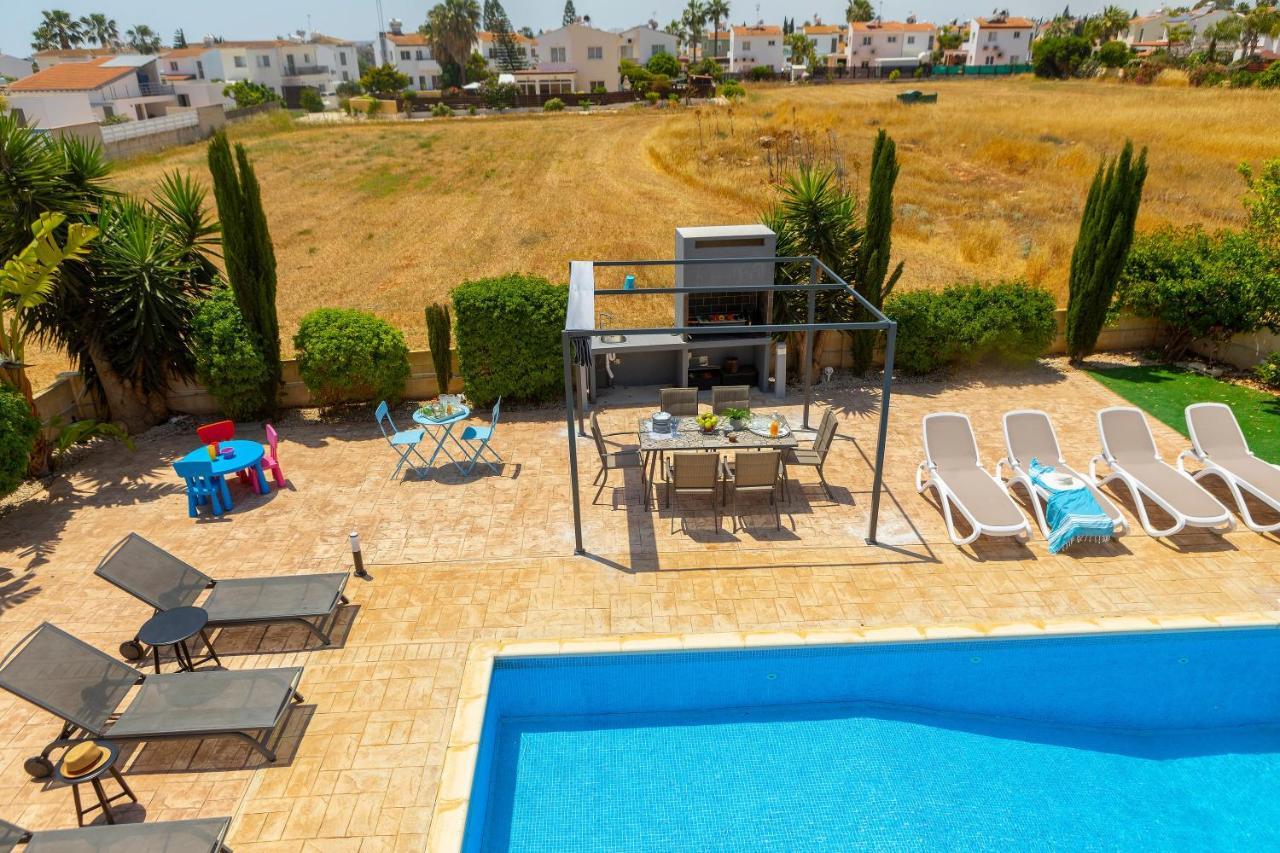 Ayia Napa Marina Vibes Villa Bagian luar foto