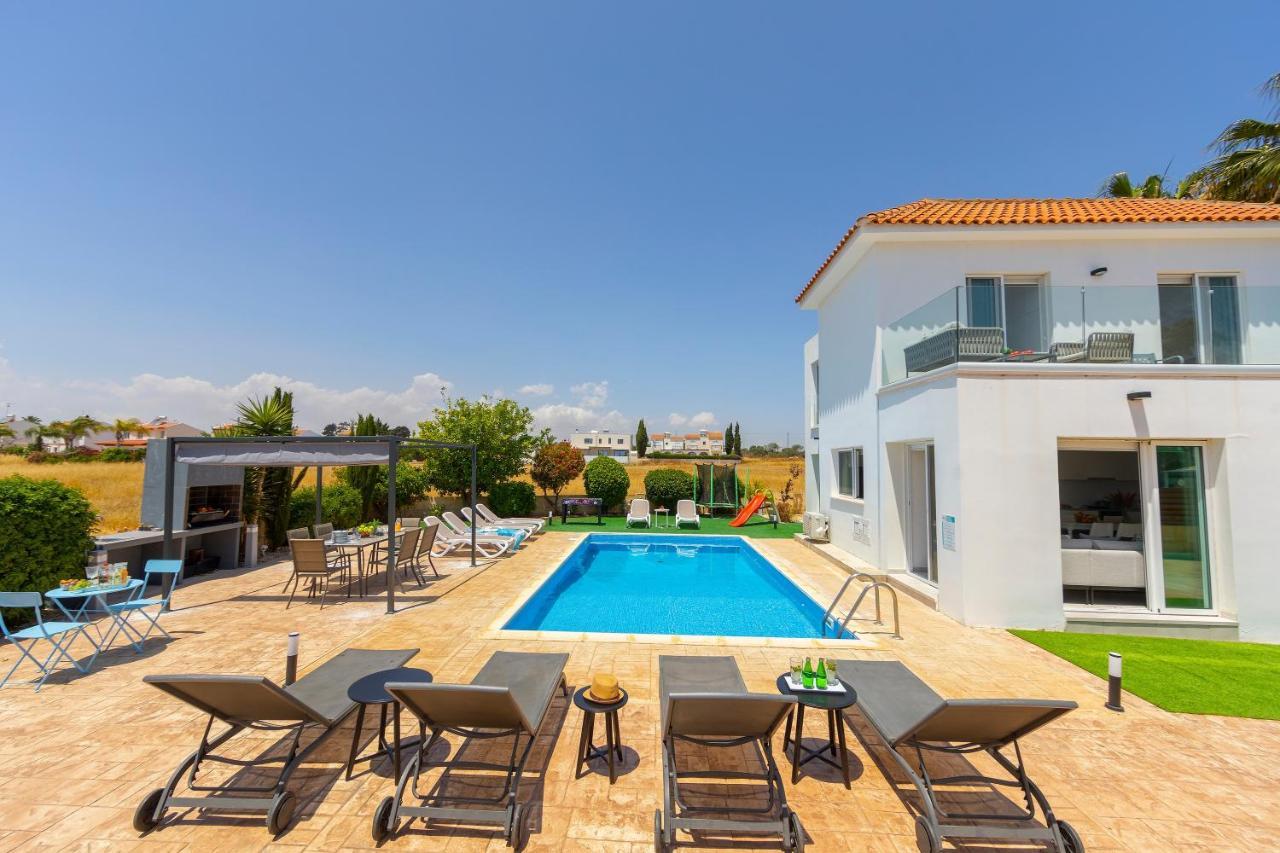 Ayia Napa Marina Vibes Villa Bagian luar foto