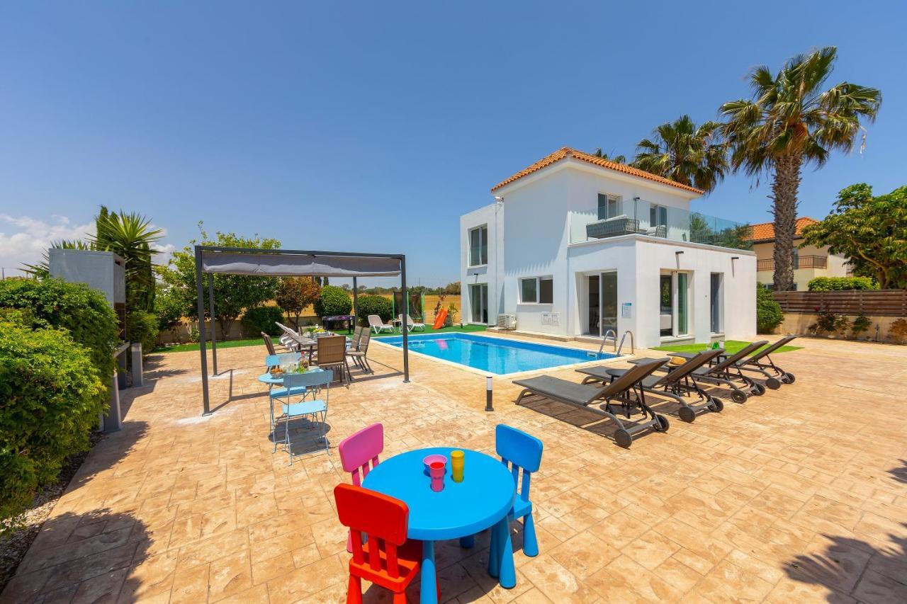 Ayia Napa Marina Vibes Villa Bagian luar foto